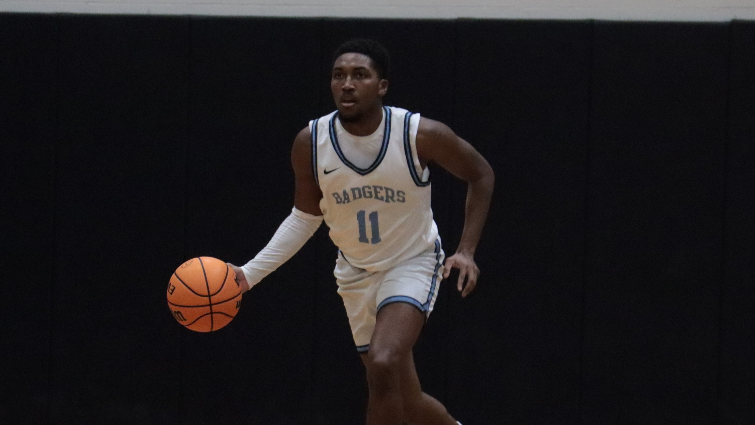 Johnson Holds Steady in Middlebury Matchup